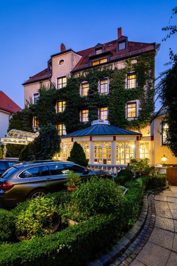 Simones Hotel Fuerstenhof Landshut Ngoại thất bức ảnh