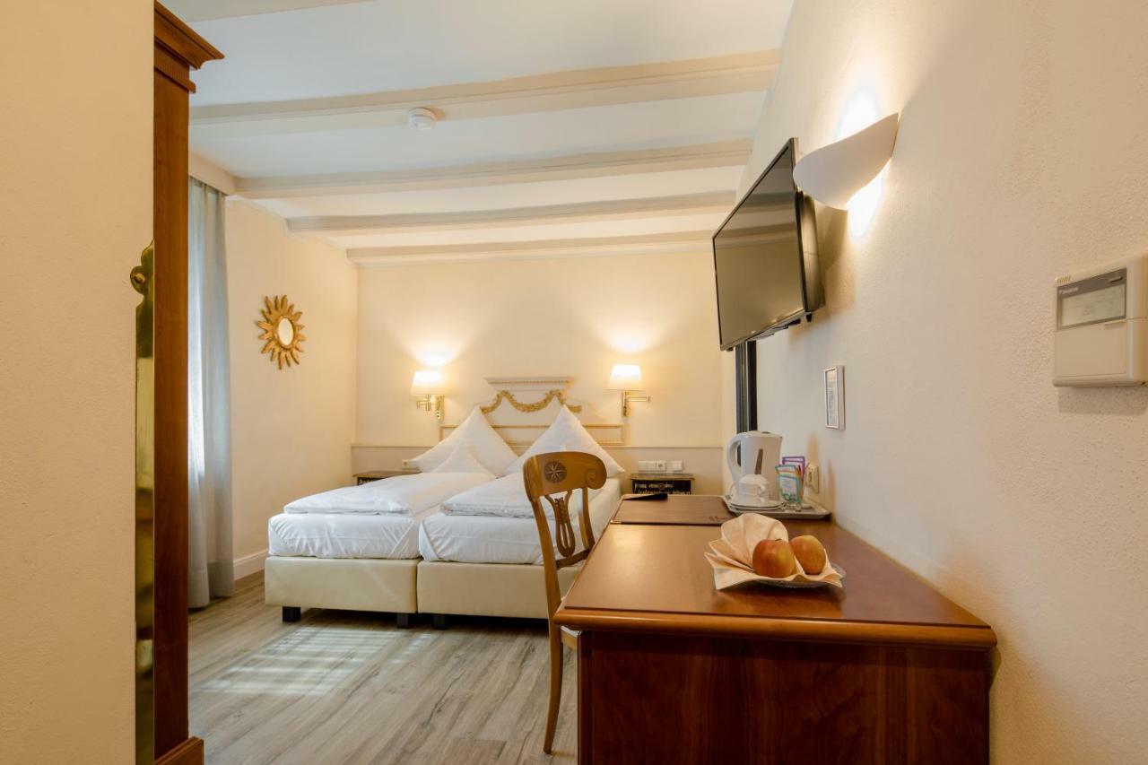 Simones Hotel Fuerstenhof Landshut Ngoại thất bức ảnh
