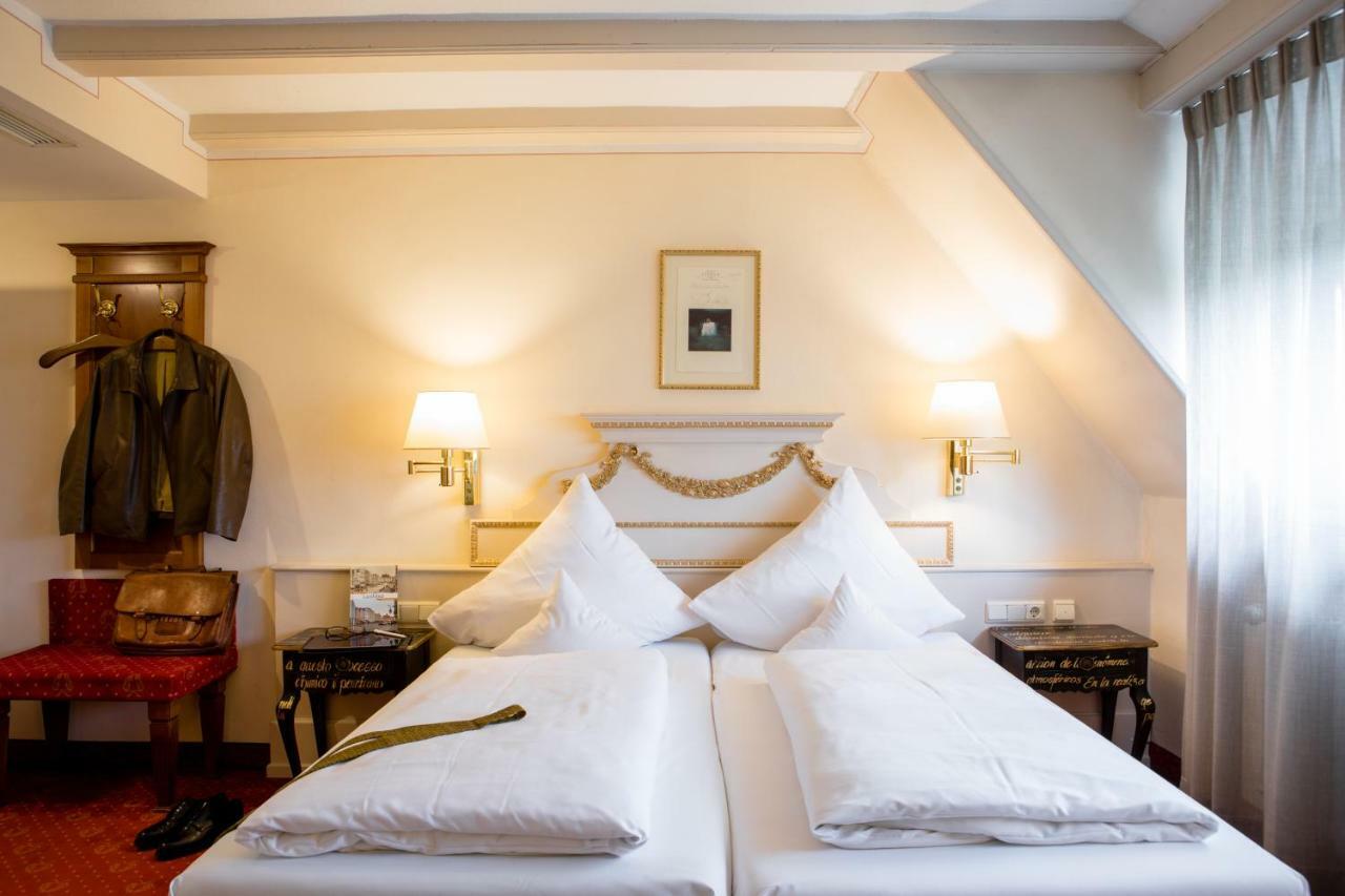 Simones Hotel Fuerstenhof Landshut Ngoại thất bức ảnh